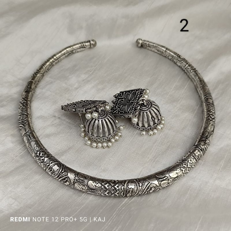 Oxidized Hasli With Jhumkas