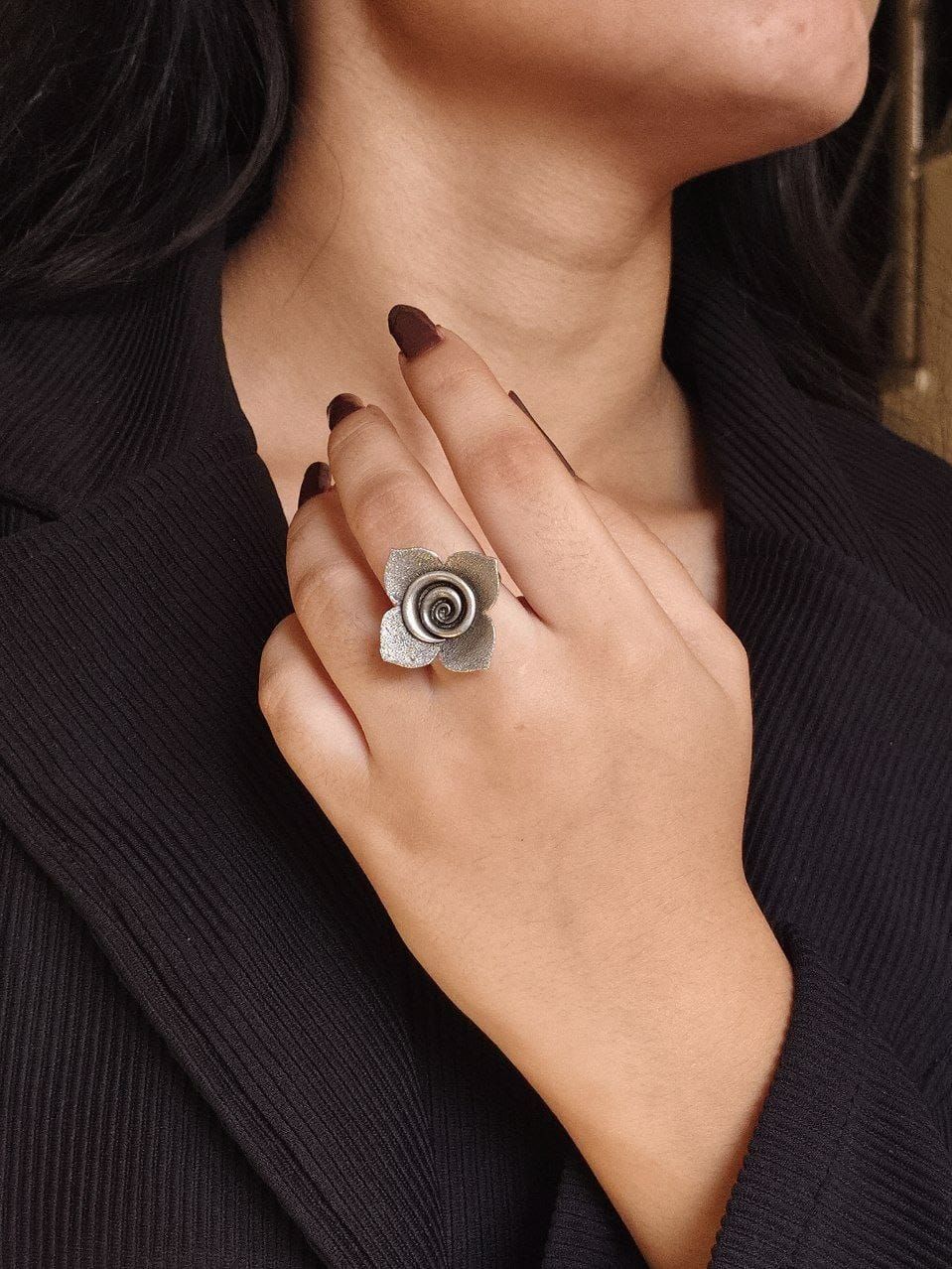 Oxidised Rose Finger Ring