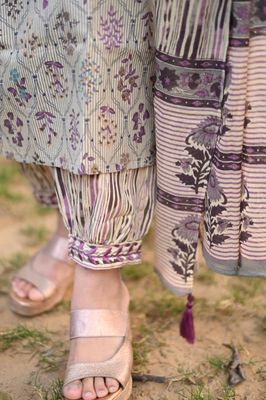 Cotton Straight Kurtaset With Floral Embroidery