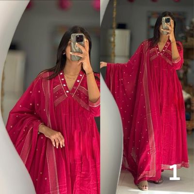 Crushed Cotton Kurta Set With Dupatta