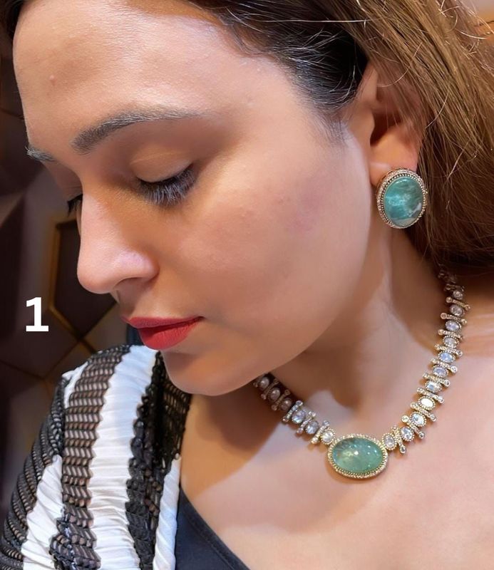 Elegant Ahmedabadi Kundan Chokerset