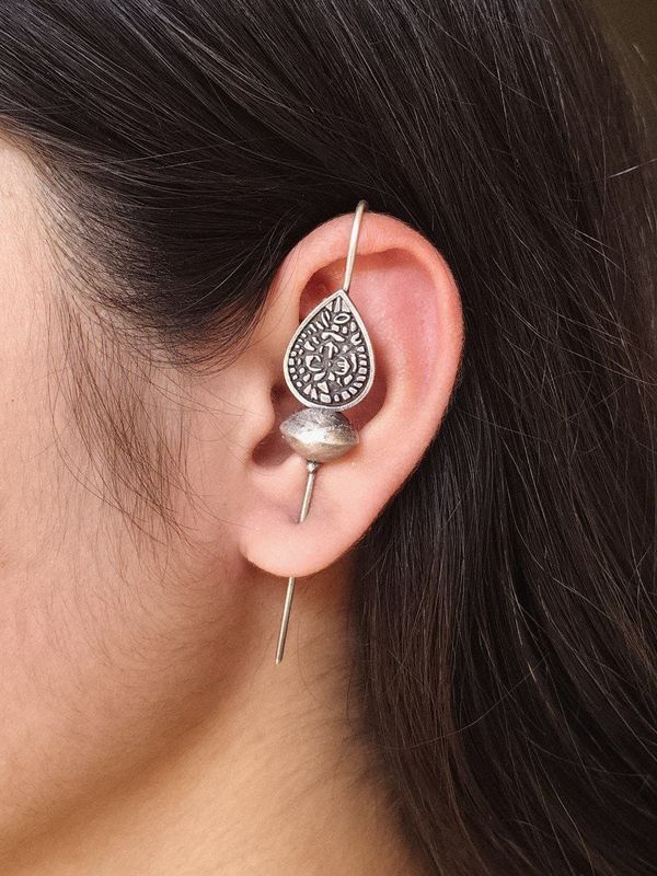 Handcrafted Oxidized Earcuff