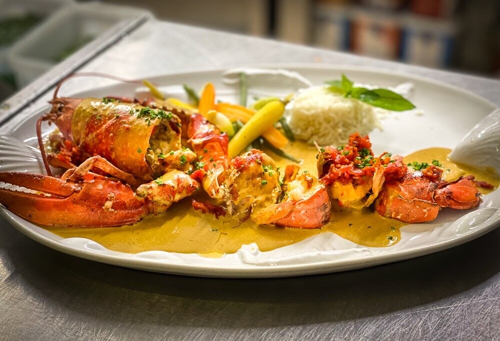 Homard bleu à l'armoricaine