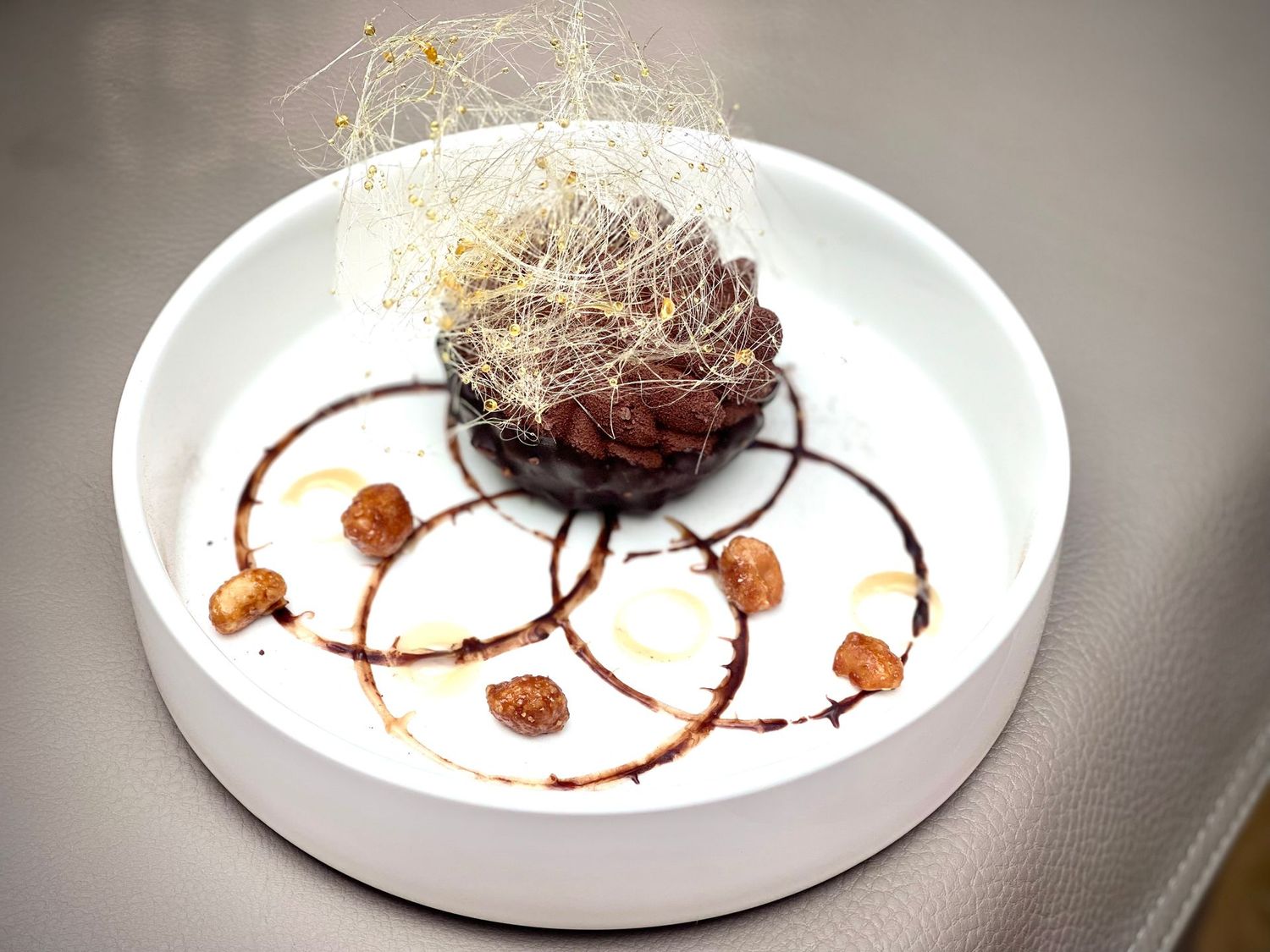 Rocher choco praliné, croustillant au riz soufflé caramélisé