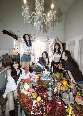 RED VELVET