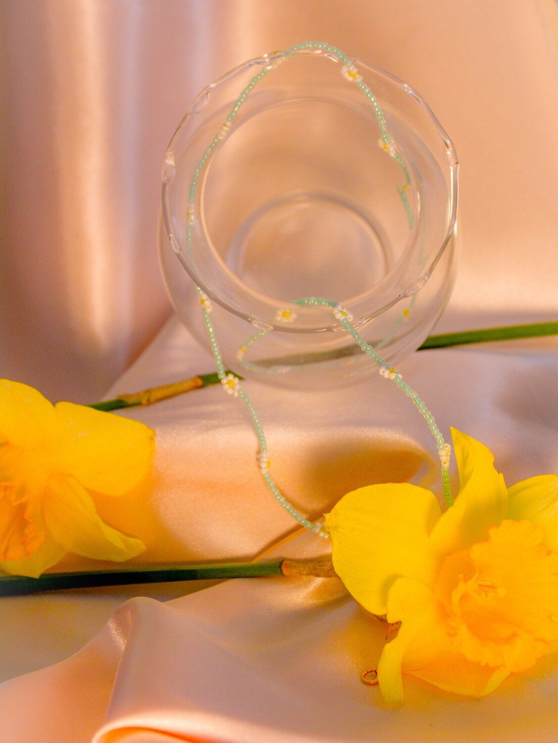 Green Daisy Chain