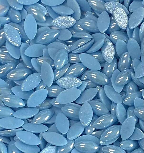 65 Pearlized Sky Blue Glass Petals 12mm