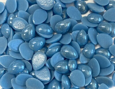 50 Pearlescent Sky Blue 14mm Glass Teardrop Tiles