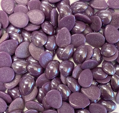 50 Pearlescent Purple 14mm Glass Teardrop Tiles