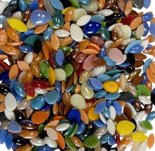 1/4 Lb Mixed Glass Petals &amp; Teardrops