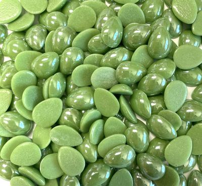 50 Green Glass 12mm Teardrop Tiles