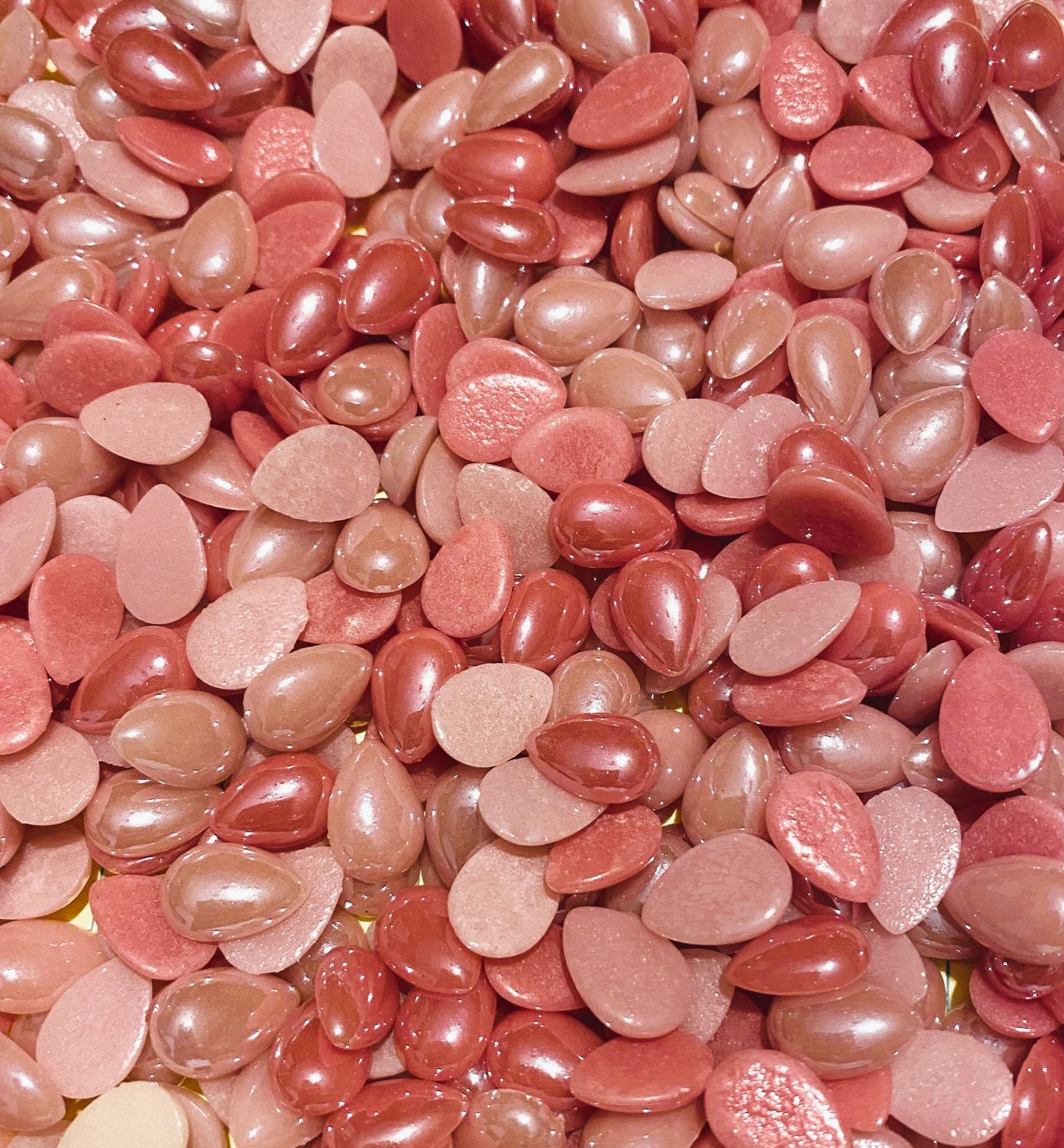 50 Pink Mix Glass 12mm Teardrop Tiles