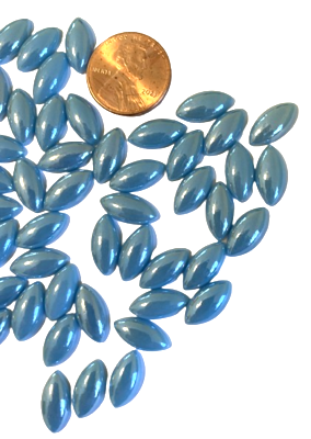 50 Pearlized Sky Blue Glass Petals 14mm