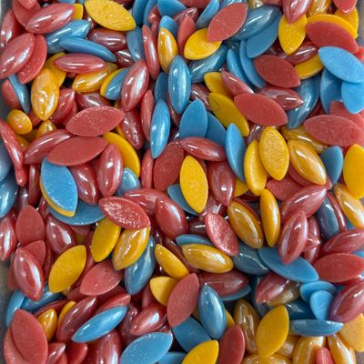 50 Pearlized Fiesta Mix Glass Petals 14mm