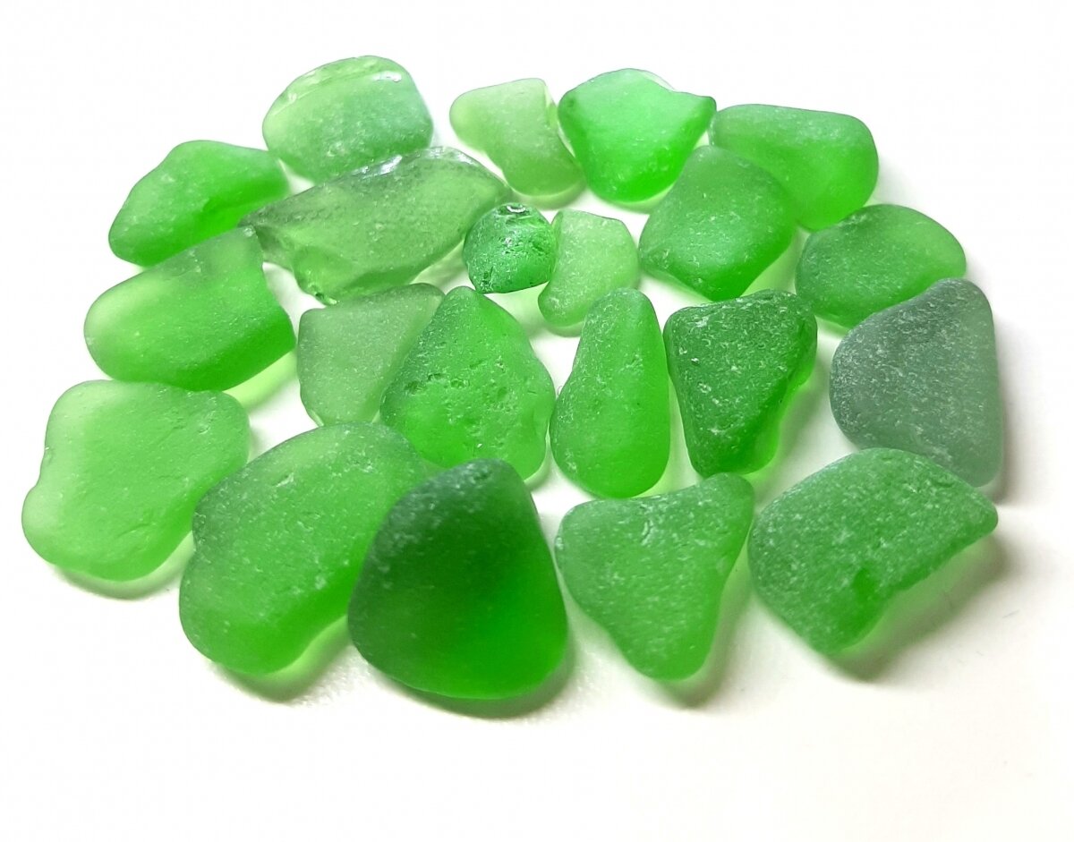 Sea Glass Emerald Greens - 21pcs