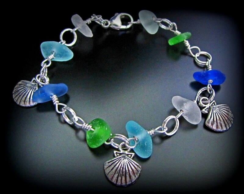 Nine Piece Charm Bracelet with Clam Shells