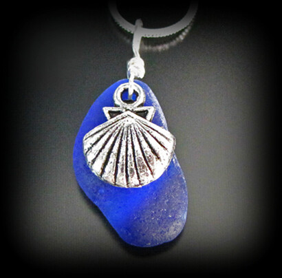 Cobalt Blue & Clam Necklace