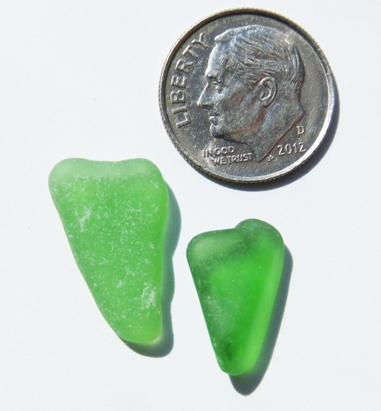 Slender Emerald Hearts