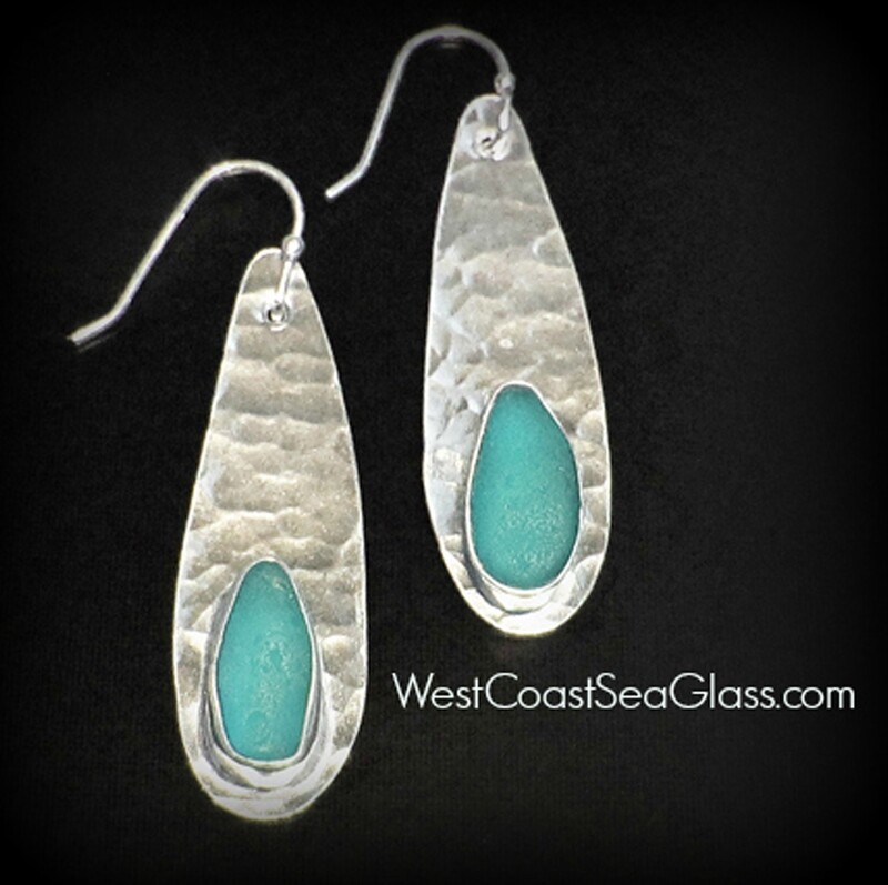 Aqua Blue Textured Teardrops