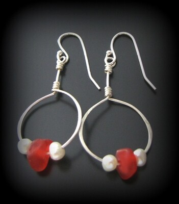 Red and Pearl Hammered Hoops