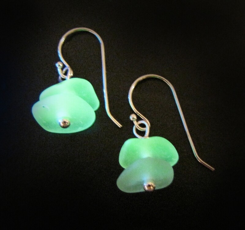 UV Lime Glow Stacks