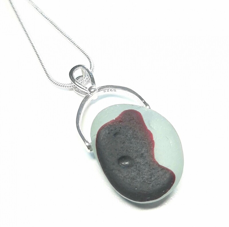 Splash of Deep Red Swinger