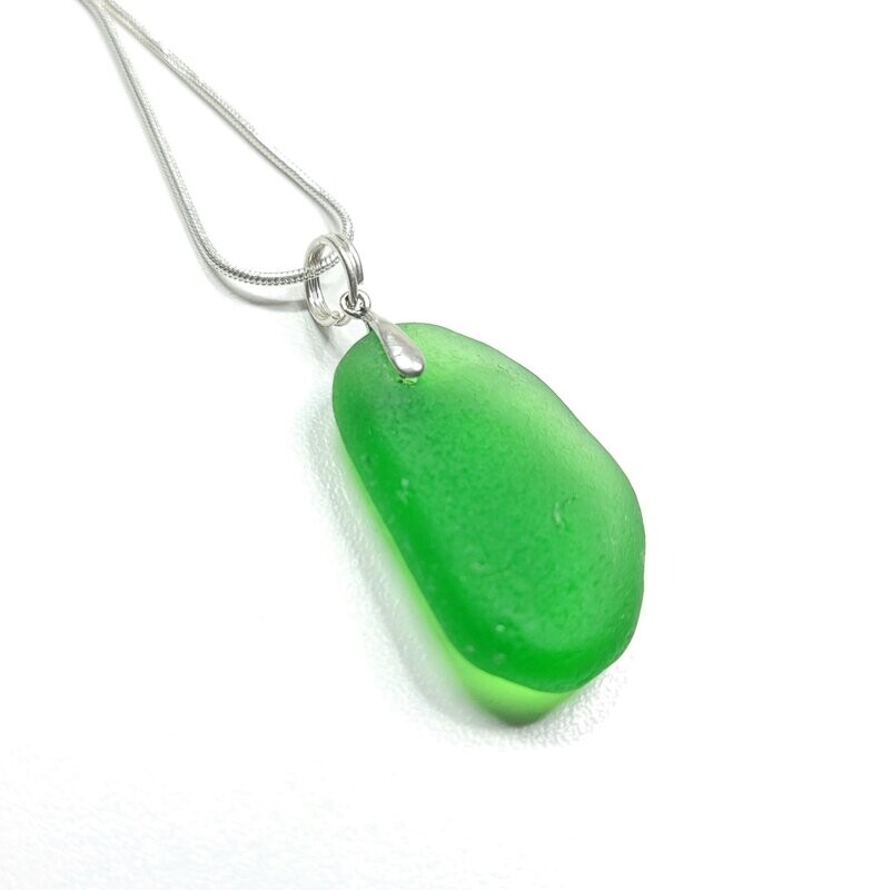 Mermaid's Tear Large Emerald Necklace