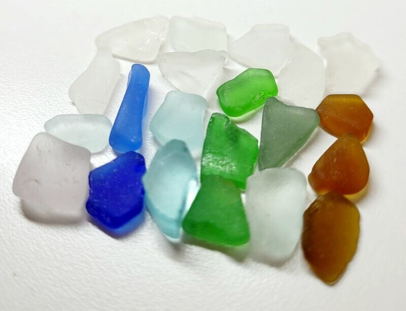 Pacific's Tiny Treasures - 21 pcs