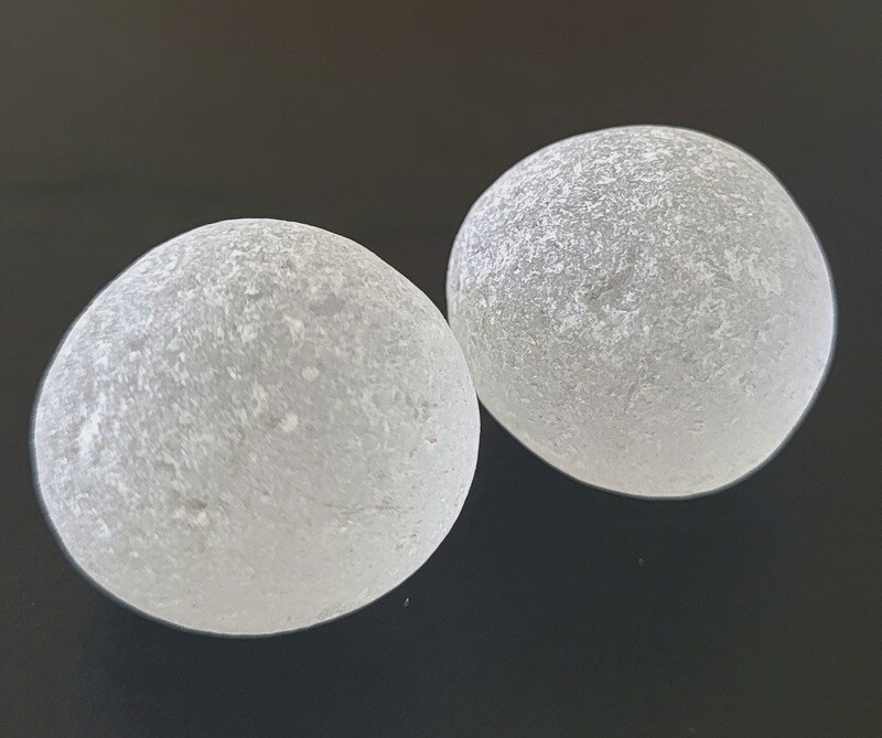 Rare, Frost White Orbs - 2pcs