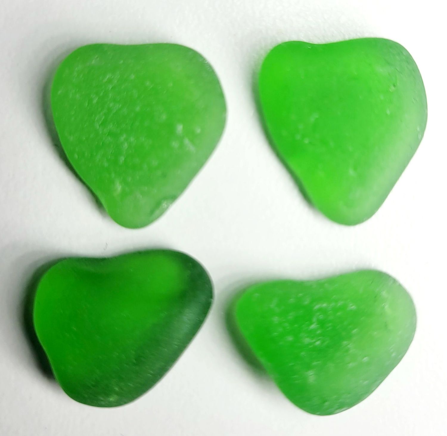 Emerald Hearts - 4pcs