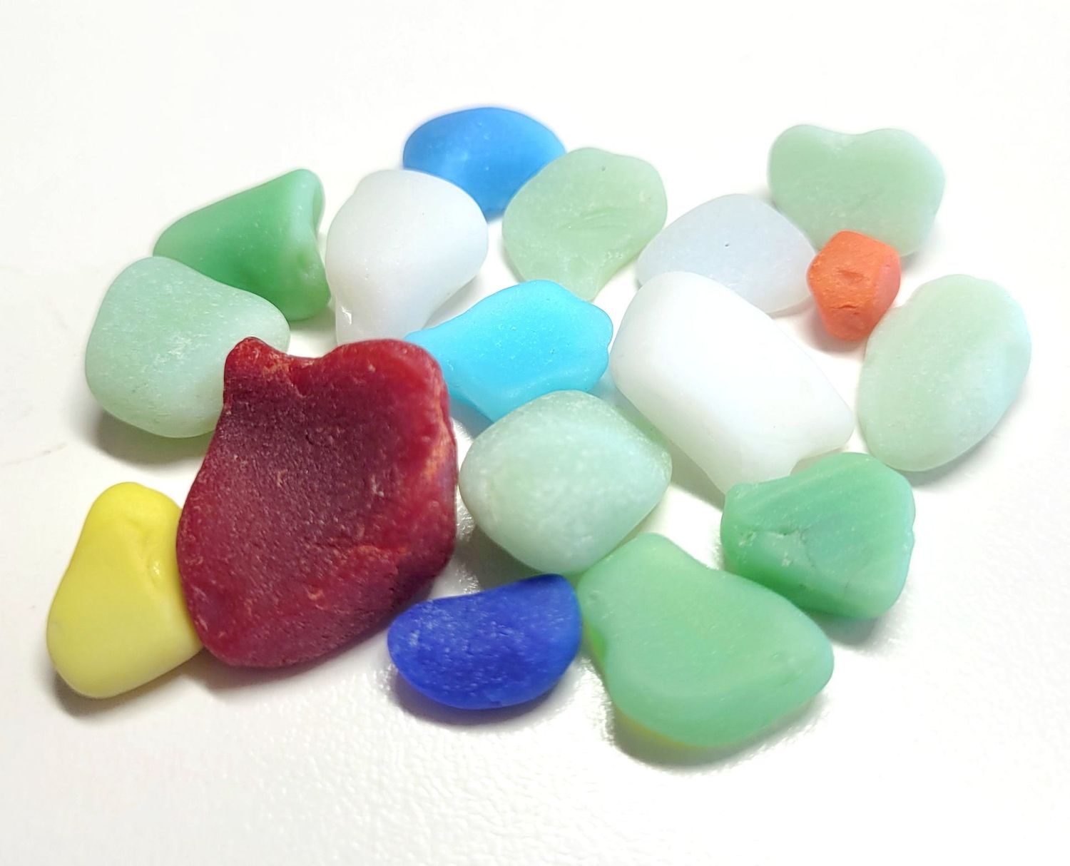 Creamy Antique Milk Glass - 17pcs