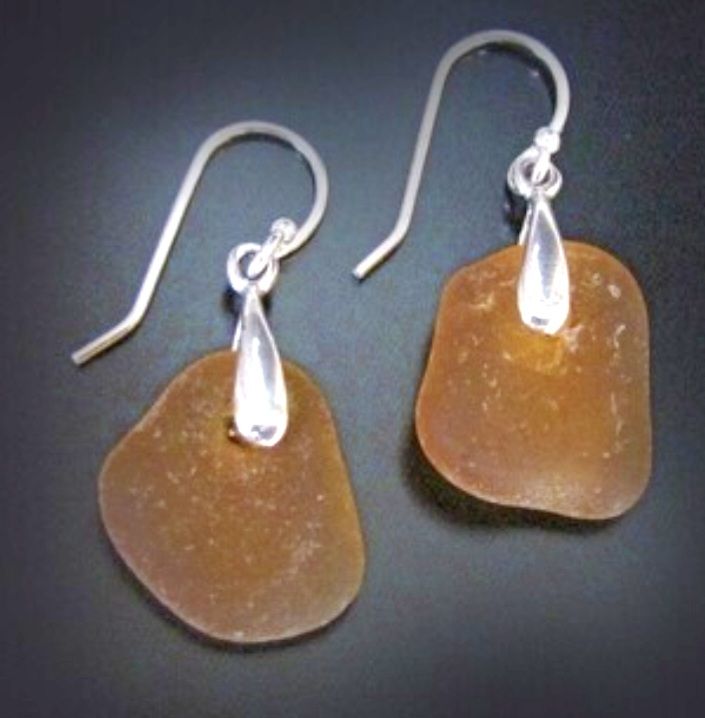 Honey Mermaid Tear Earrings