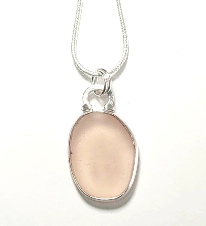 Pretty Pink Pendant