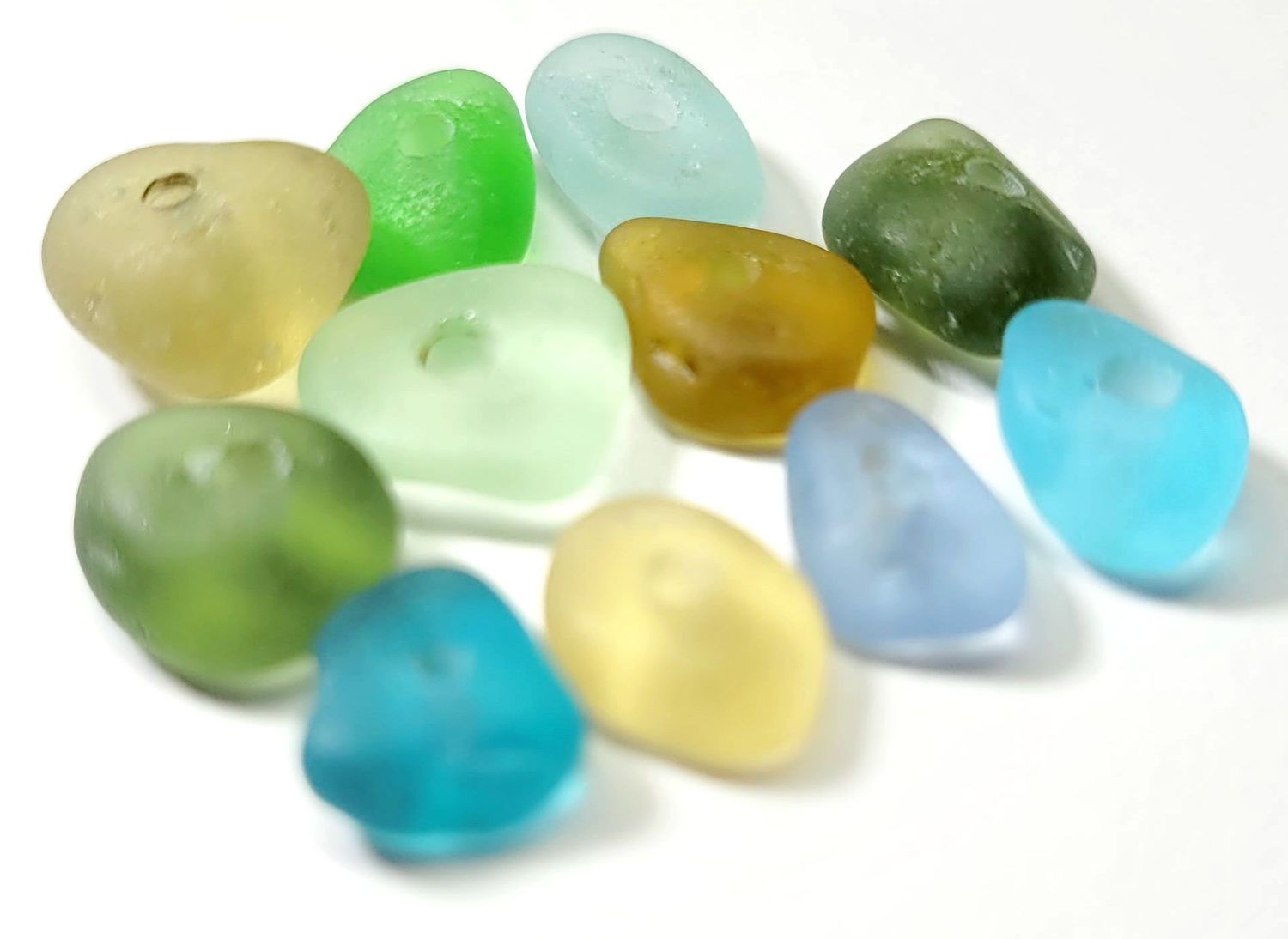Drilled English Earth and Sea - 11pcs.