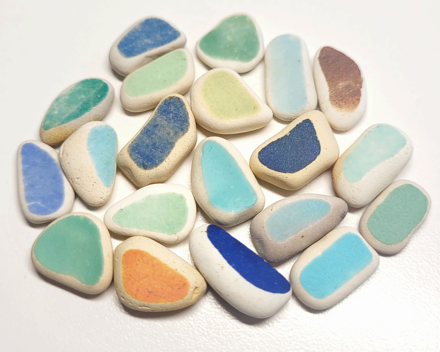 Sailboat Pottery- 20 pcs