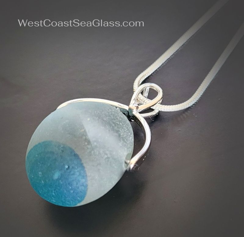 Blue  Blue "Mermaid Nipple" England Swirl