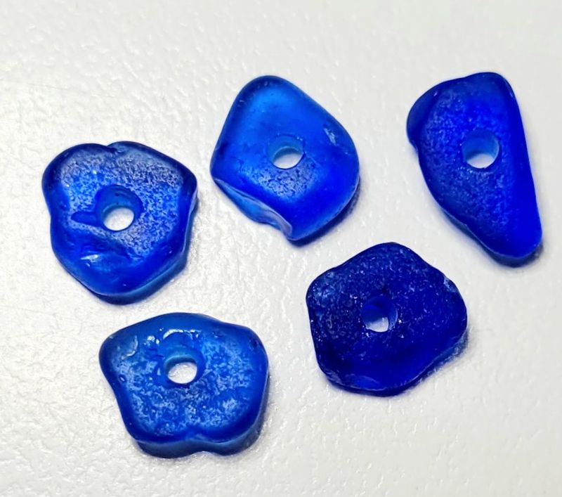 Drilled Cobalt Blues - 5pcs Drilled Cobalt Blues - 5pcs