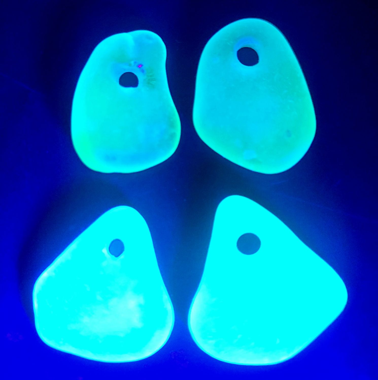 UV Green Pairs- 4 pcs
