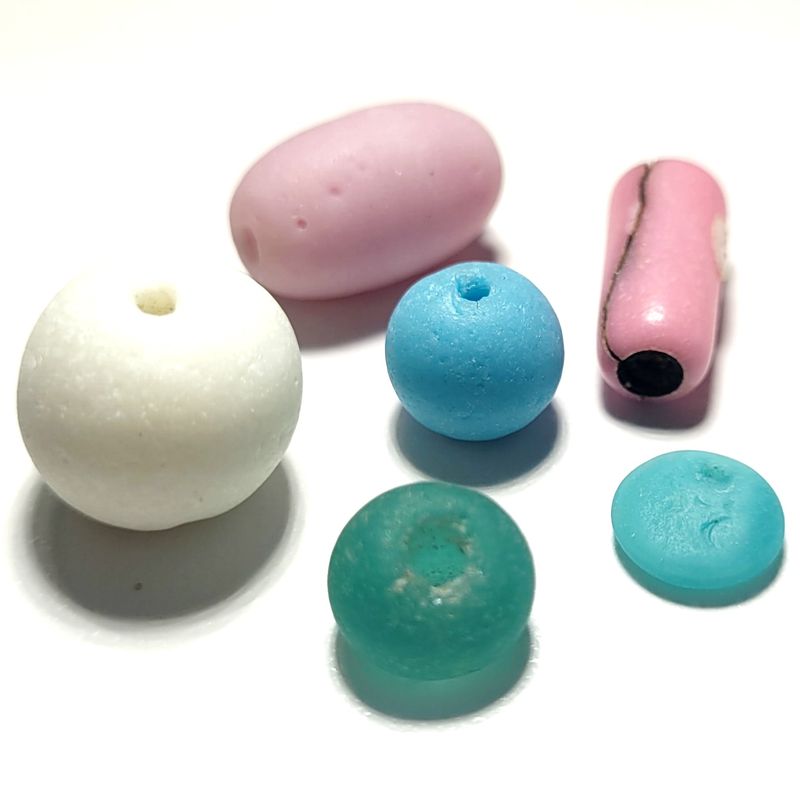 Rare Beach Beads - 5pcs
