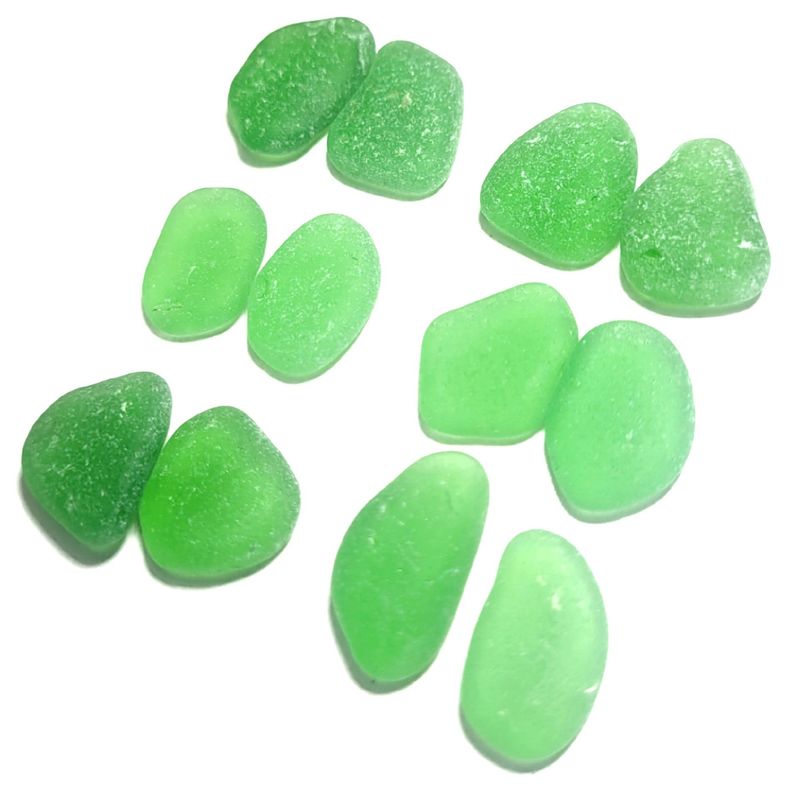 Emerald Green Pairs - 12pcs Emerald Green Pairs - 12pcs