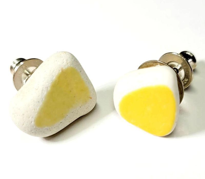 Sunshine Yellow Pottery Posts Sunshine Yellow Pottery Posts