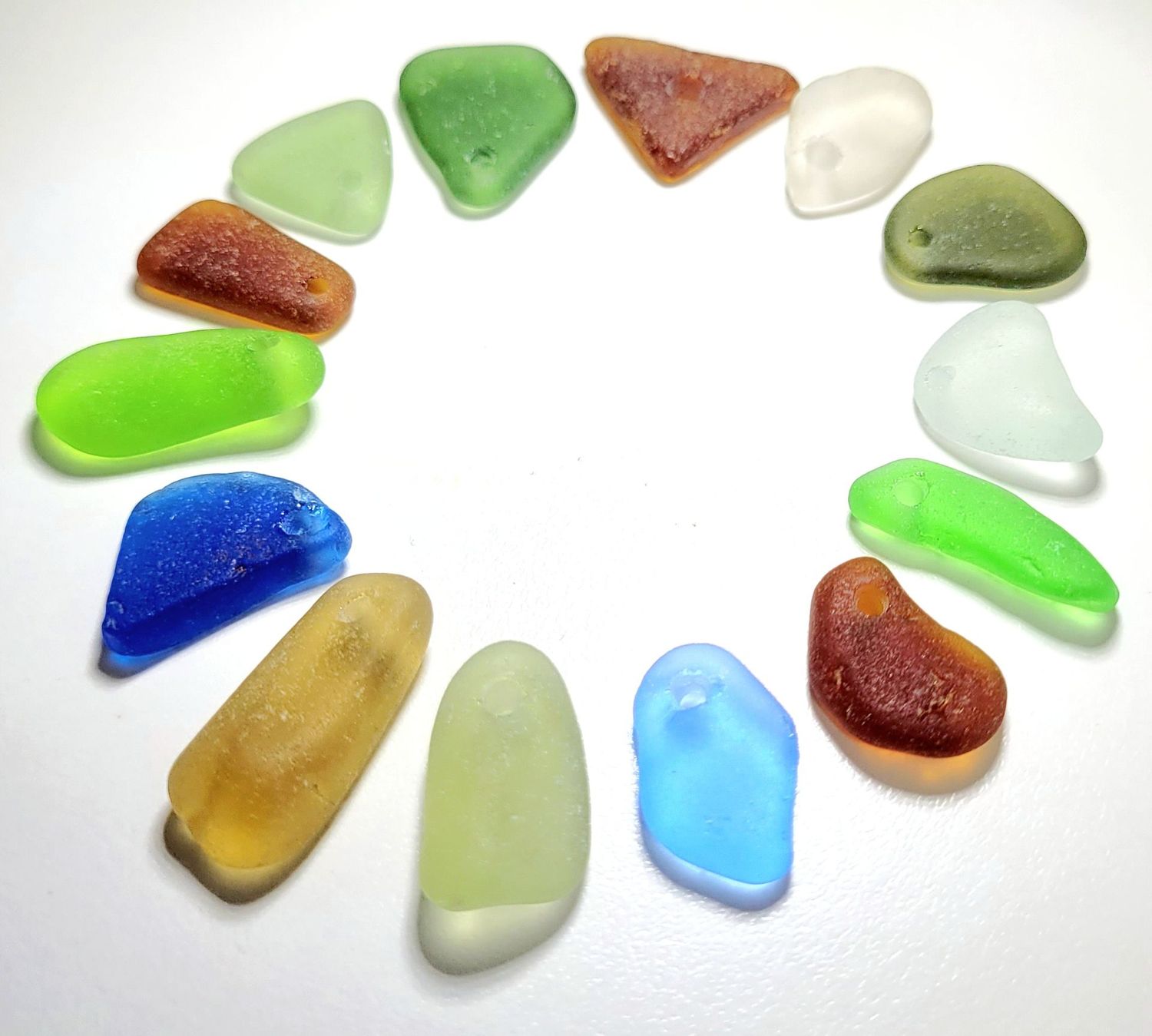 Pendant Sized Greens, Blues, & More - 14pcs. Pendant Sized Greens, Blues, & More - 14pcs.