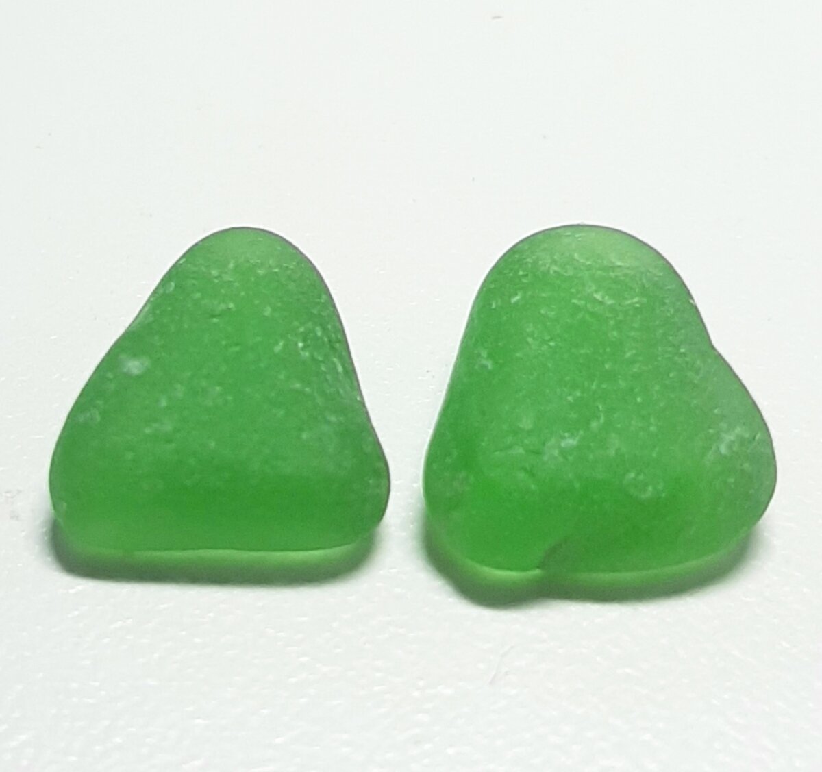 Perfect Emerald Sea Glass Triangles - 2pcs Perfect Emerald Sea Glass Triangles - 2pcs