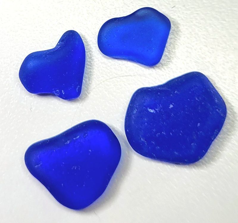 Deep Blue Pairs - 4pcs