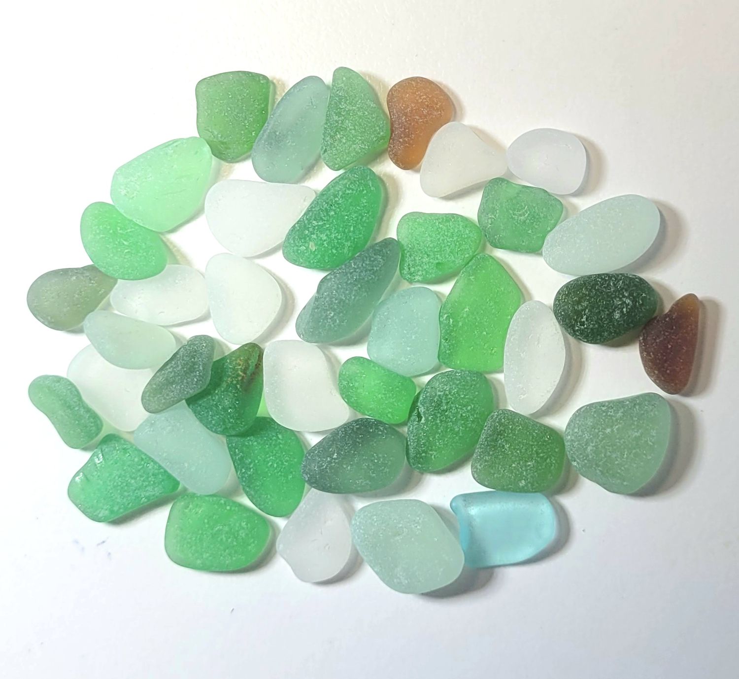 St. Tropez Green Gems - 40pcs