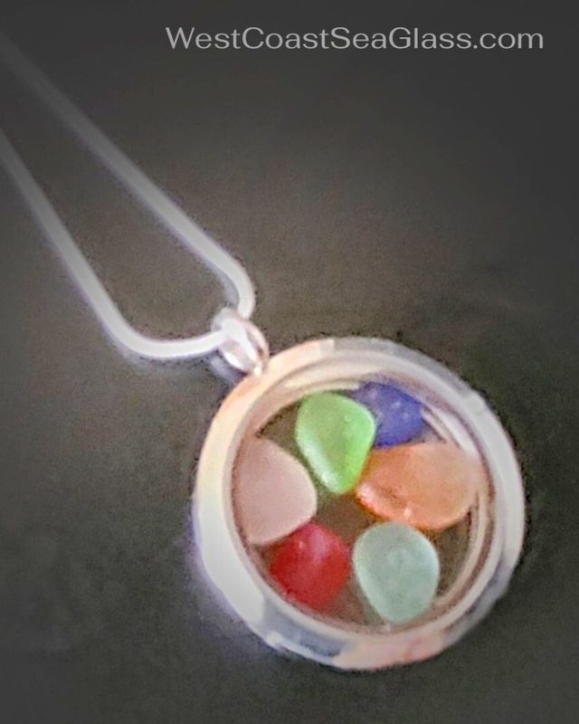 Rarest Treasures Porthole Locket Rarest Treasures Porthole Locket