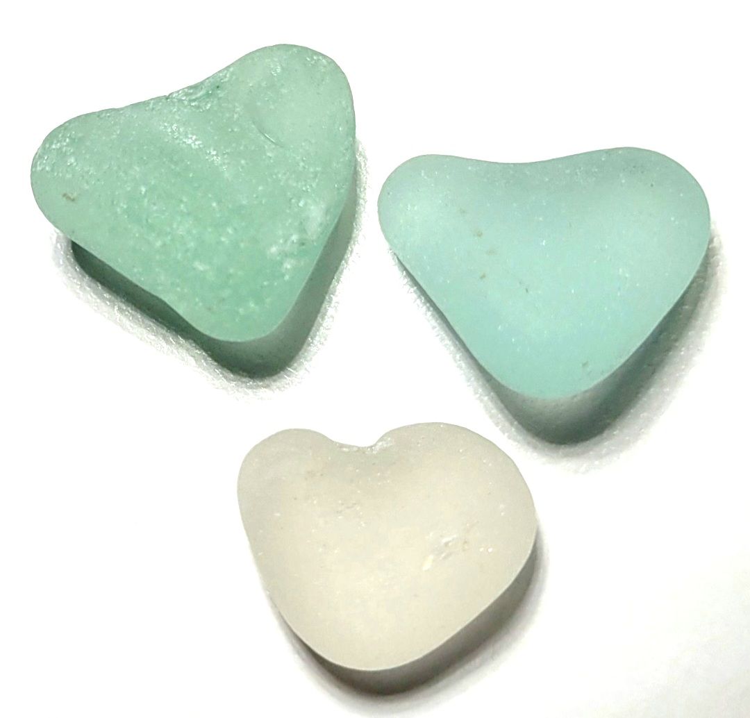 Chubby Sea Glass Hearts - 3pcs Chubby Sea Glass Hearts - 3pcs