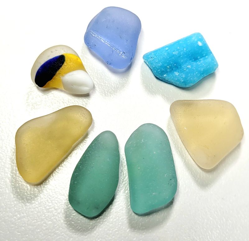 Eclectic Spanish Mix - 8pcs