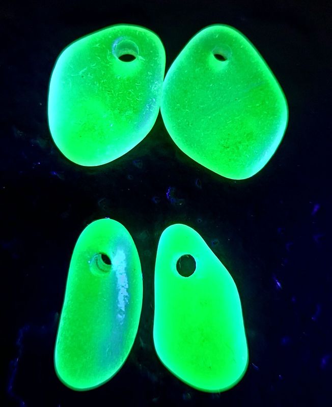DRILLED UV Lime Pairs - 4pcs