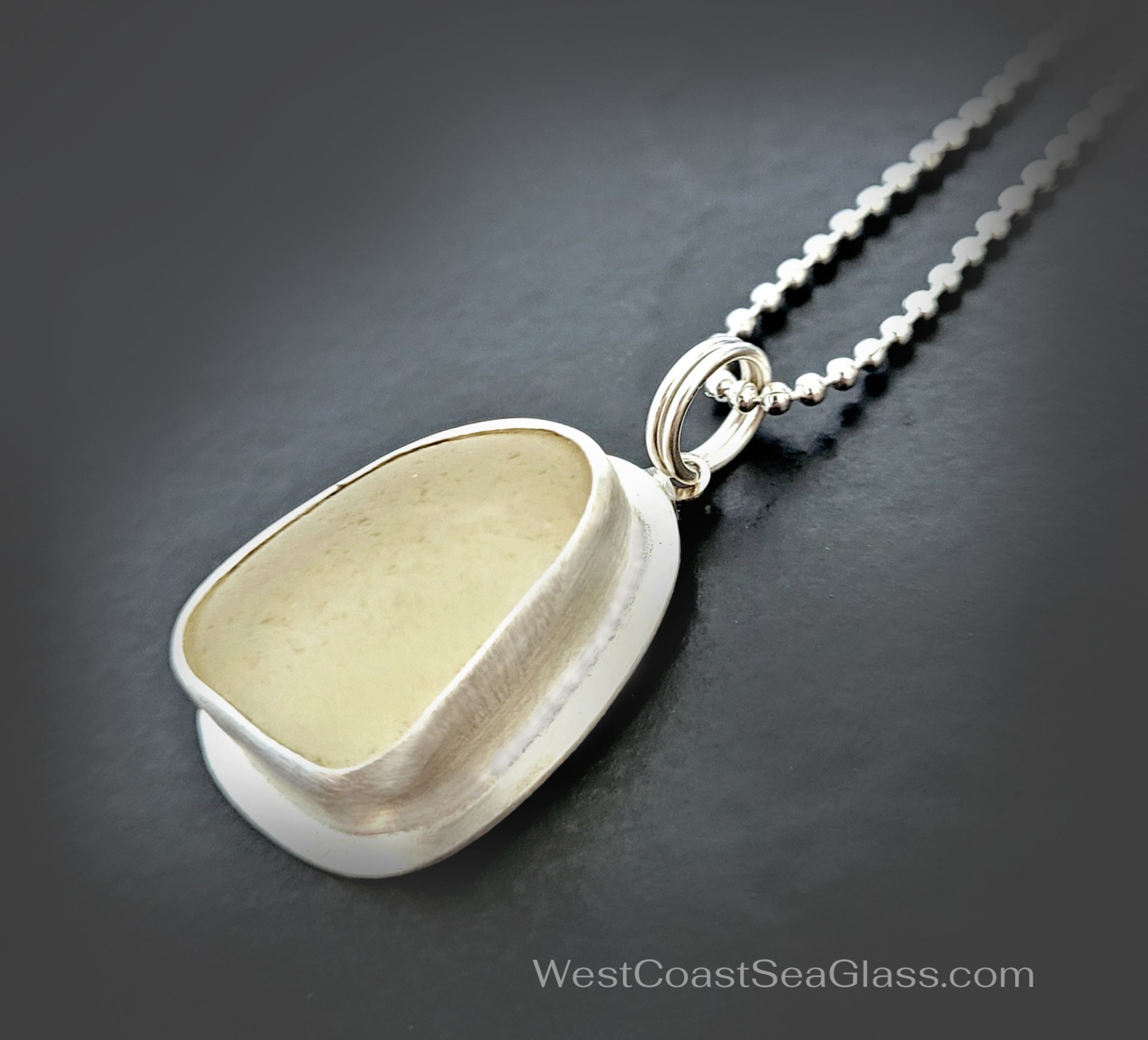 UV Lime Bezel Necklace